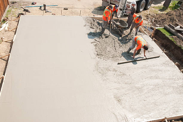 Best Commercial Concrete Services in Tyndall, SD